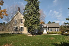  - Country homes for sale and luxury real estate including horse farms and property in the Caledon and King City areas near Toronto